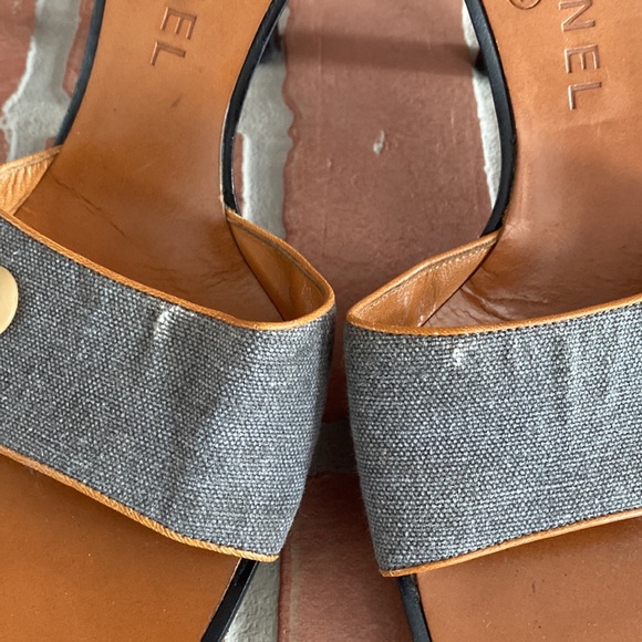 CHANEL Heels Size 8 - Picture 3 of 14